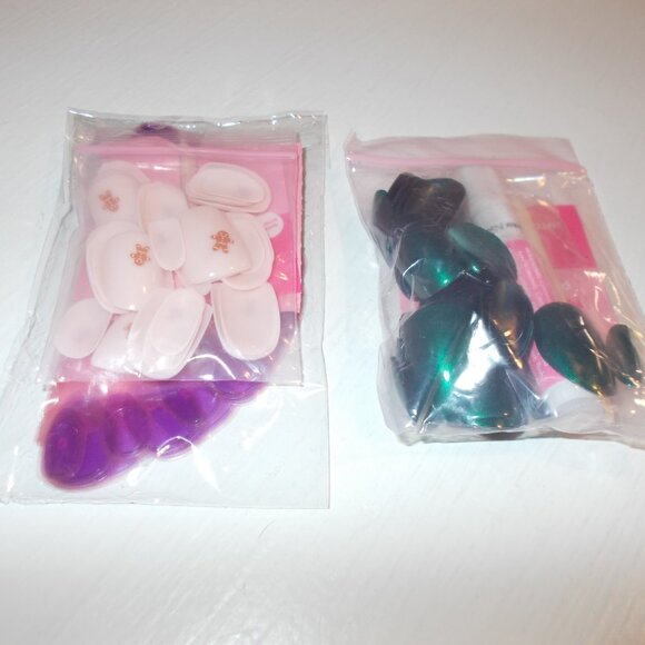 Two Olive and June nail kits. One gingerbread; one Christmas green. - Picture 4 of 4